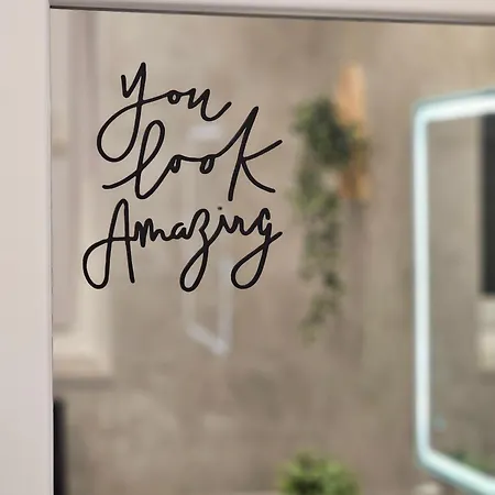 Апартаменти Urban Retreat With Tampa View