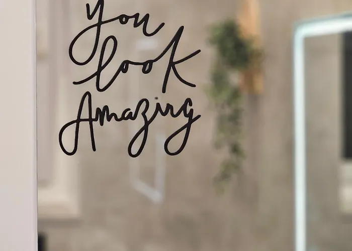 Apartment Urban Retreat With Tampa View