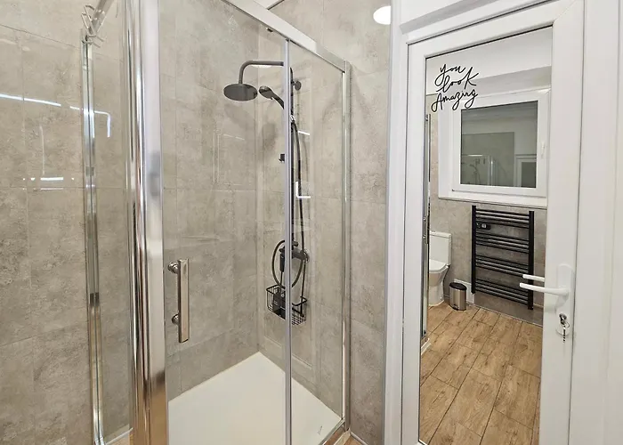 Urban Retreat With Tampa View Apartment *