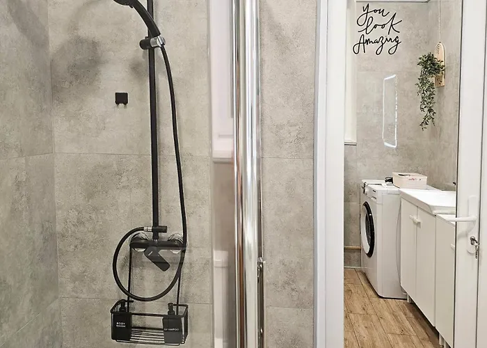 Urban Retreat With Tampa View Apartment Brasov